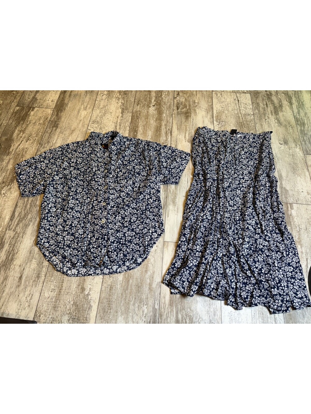 Passport Petite S Navy Floral Blouse Maxi Skirt 2 Piece Set